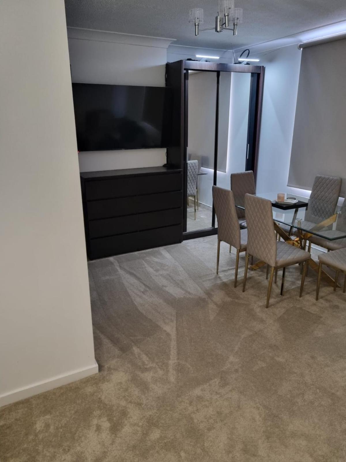 Stylish London Apartment & Free Parking Exterior foto